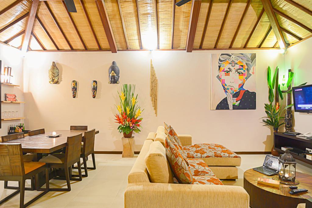 Samana Villas Legian Exterior foto