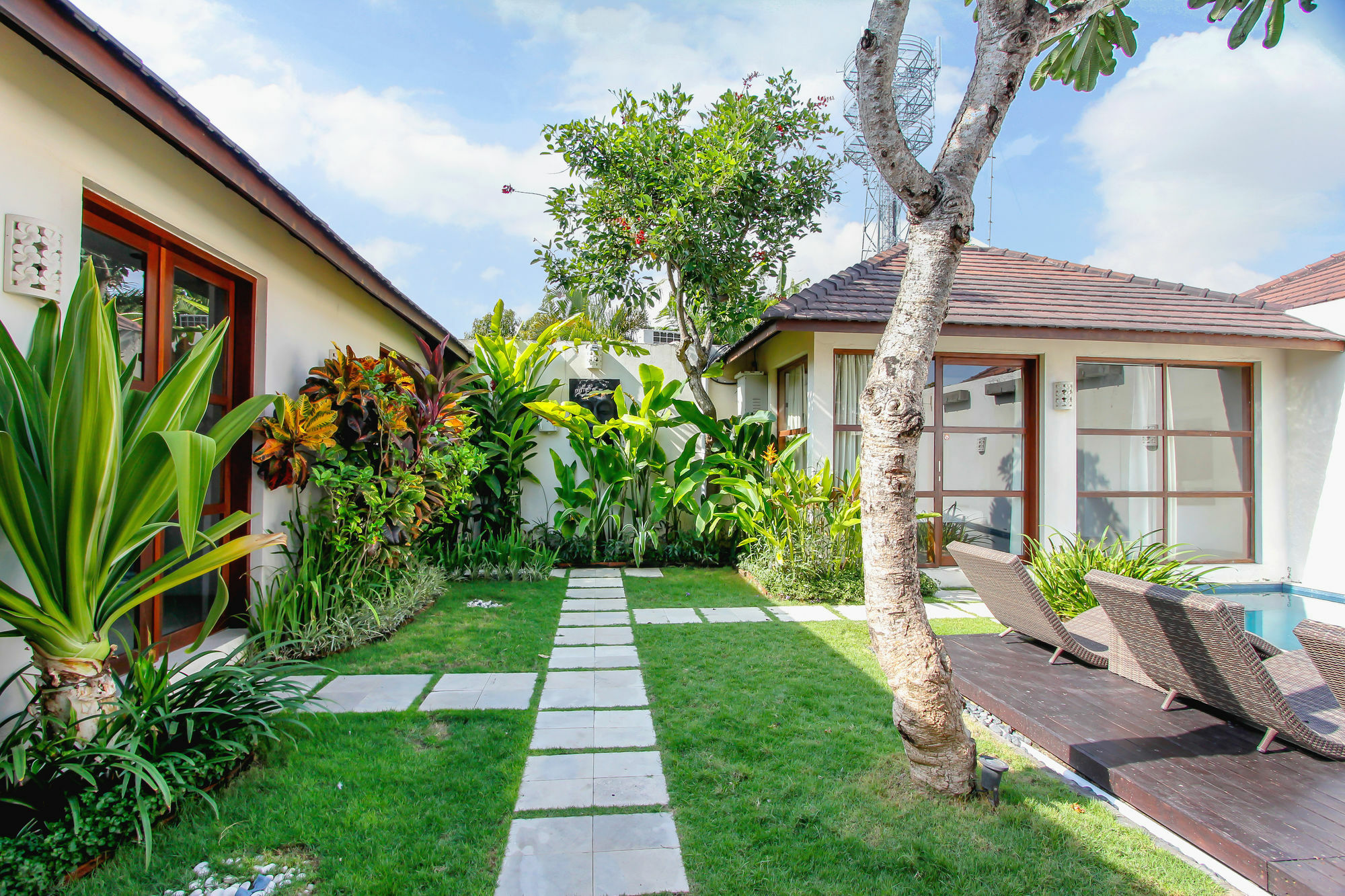 Samana Villas Legian Exterior foto